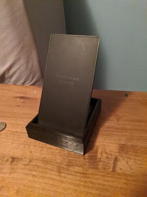 Nanami Fast Wireless Charger Stand Inductive Cover