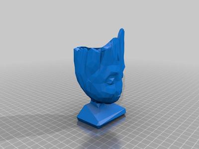 lowpoly groot head plantpot