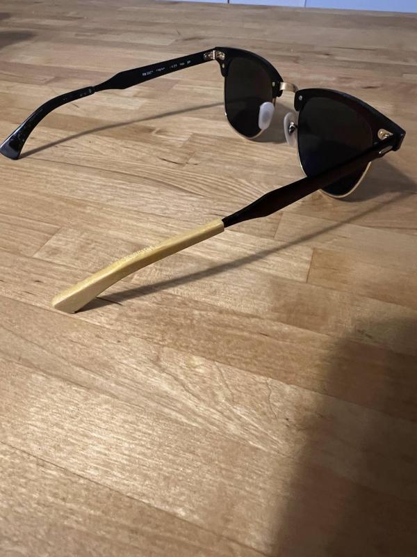 Ray-Ban Wayfarer Aluminum Temple (right)