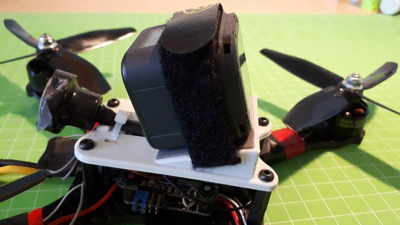 Topplate Lumeier QAV-X(S)/ Realacc X210/XS220e with GoPro Session Mount 20 - 45°