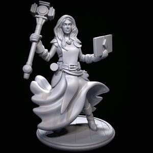 Female Paladin