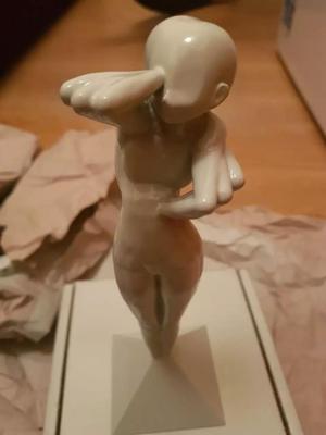 Show Me Your Hands - Abstract Anomalies 1of7