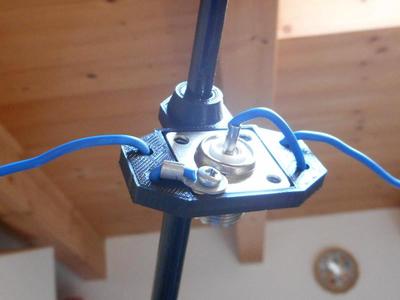 Top of the Pole - Dipole Antenna Centre Insulator