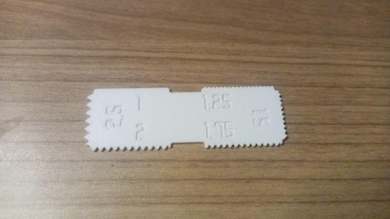 Metric Thread Pitch Gauge – Your Pocket-Sized Tool for Perfect Threads!