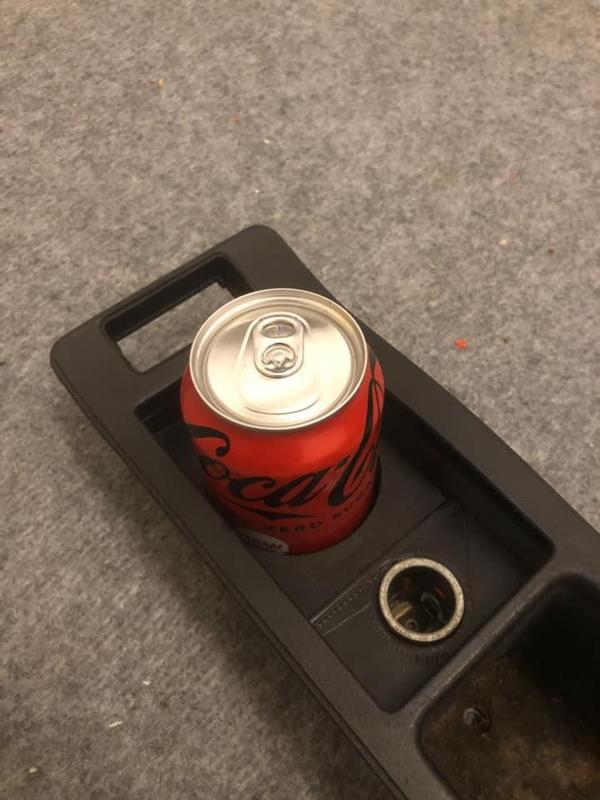 BMW E31 840i/850i/850CSi Cupholder 3D printable