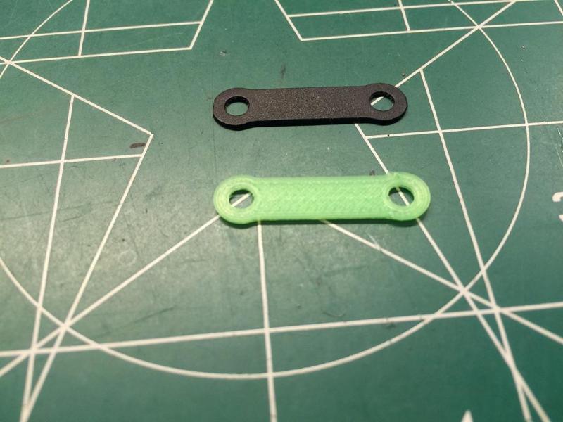 LRP S10 Twister 2wd Rear suspension spacer