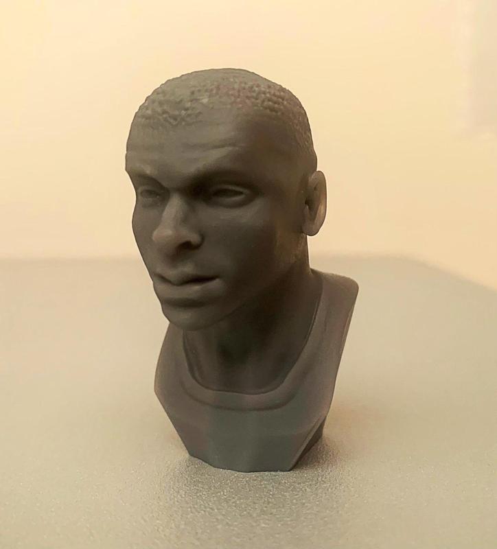 Kylian Mbappé bust