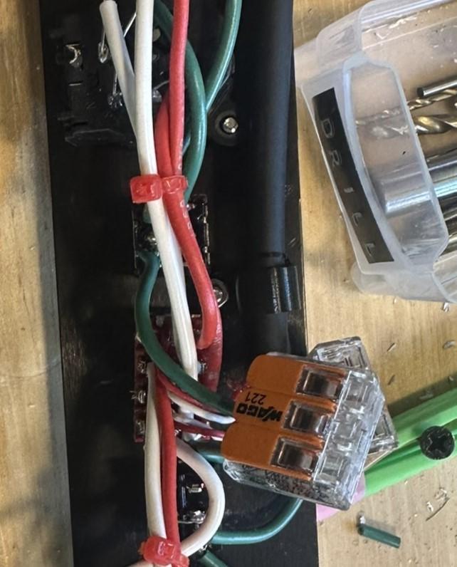 Dual XLR cable tension relief bracket