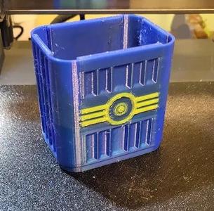 Vault-tec strong storage box strong/mmu   