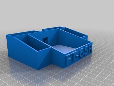 FT65R Battery and Charger Tray, Desktop