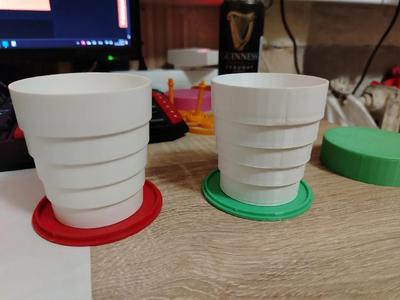 FOLDING CUP  !WATER PERMITS! FOR DRY PRODUCTS. GREAT NUTS   