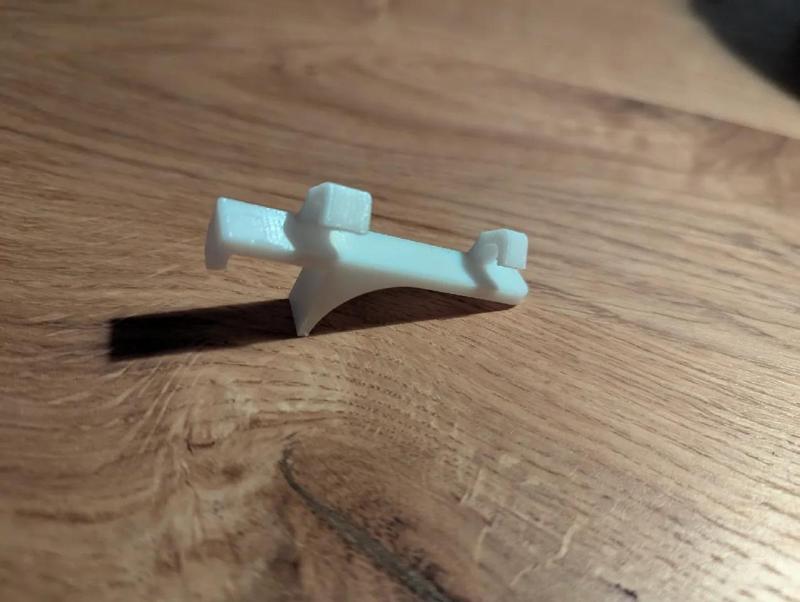 Herrnhuter Stern - window power cable guide for morovian star   