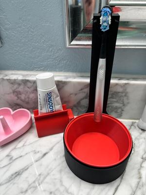 Tooth Brush Holder