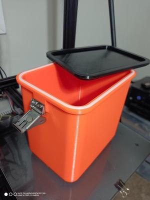 Container (ozark fishing bag)
