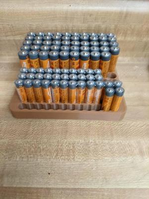 Battery Holder for AA and AAA