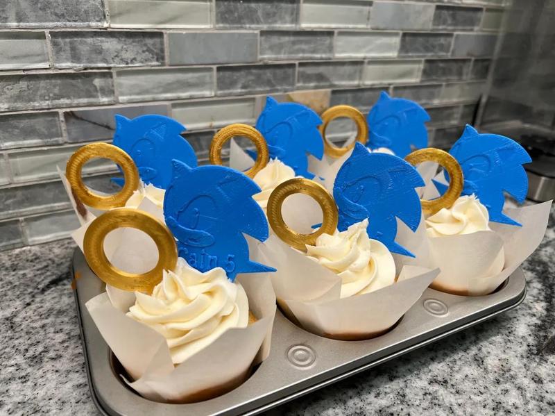 Sonic Cupcake Topper   