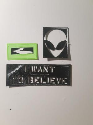 X-Files UFO Alien Stencils