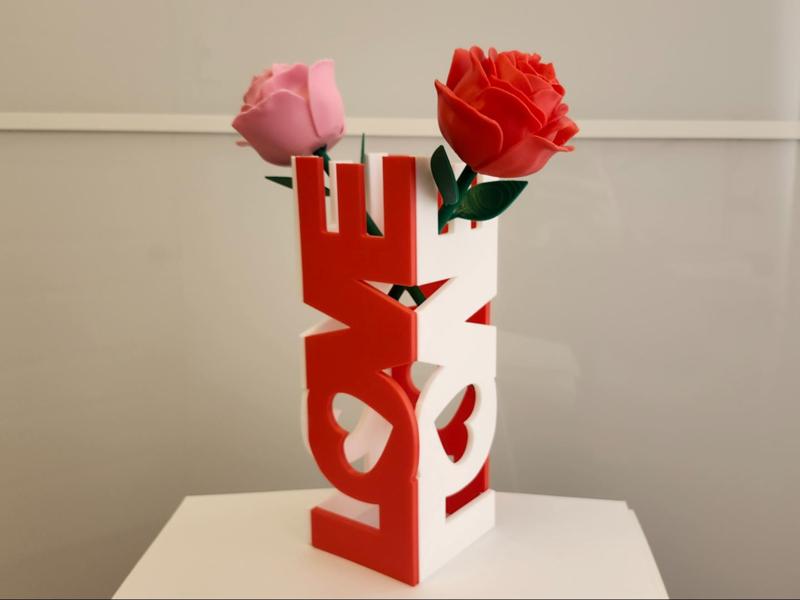 Vase for roses flower 