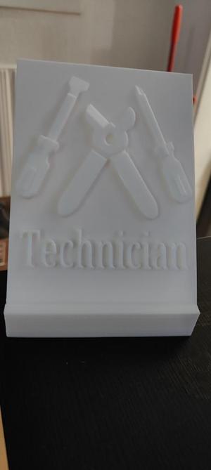 technician with stand