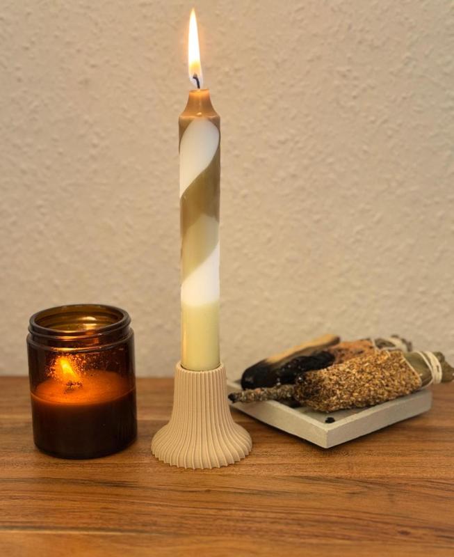 Candle Holder Twist