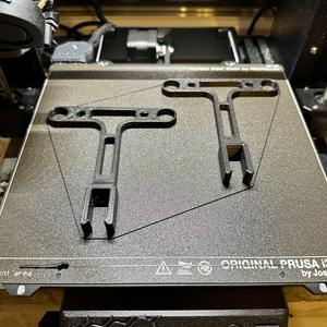 Filament guide