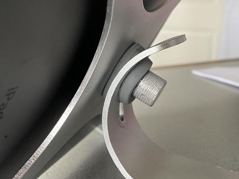 Repair of PWR+ iPad Stand