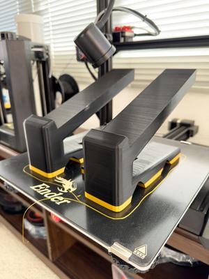 Cantilever Laptop Stand