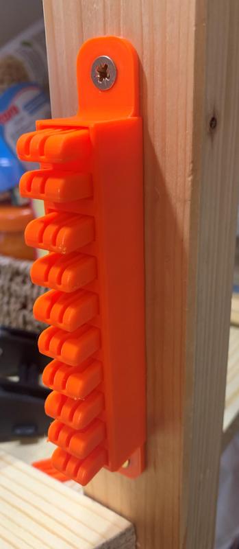 Filament clip holder