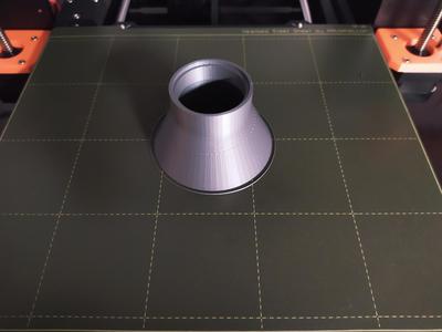 Ground coffee funnel for coffee machine filter