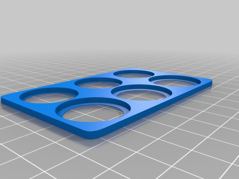 Credit card sized coin holder for 1 euro and 2 euro coins