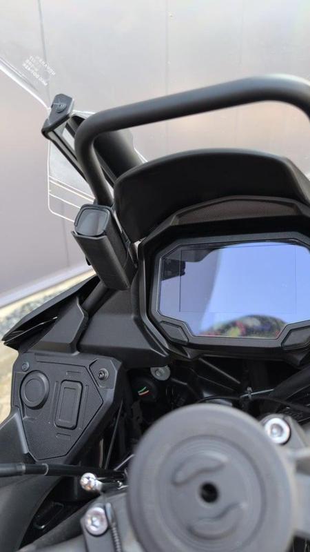 Motorcycle visor cleaner