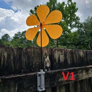 Pinwheel - Wind Spinner - Flag Fence Mount