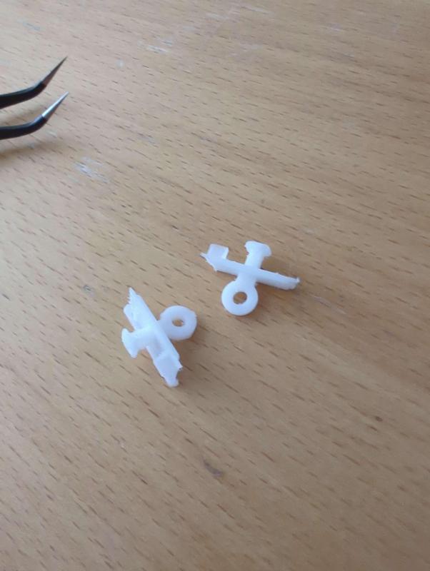 Liliput ÖBB 2095 Front skirt