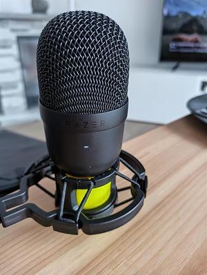 Razor seiren mini shock mount adapter mic