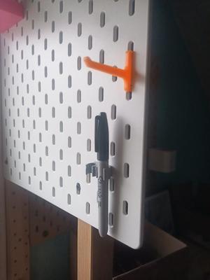 Skadis Sharpie Holder - Configurable