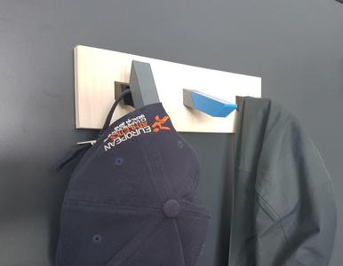 Coat hanger