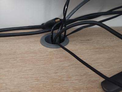 Desk Cable Grommet – Ø35 mm inner  Ø50 mm flange.STL