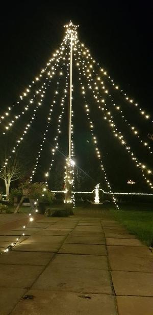 Fahnenmast-Halterung für Lichterkette