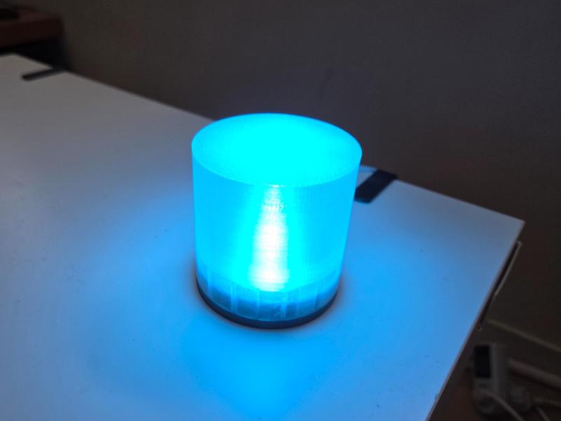 Cylindrical lamp (Lamp 001)