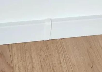 Verbinder für 78mm Weimarer Sockelleiste / Edge for 78mm Weimarer skirting   