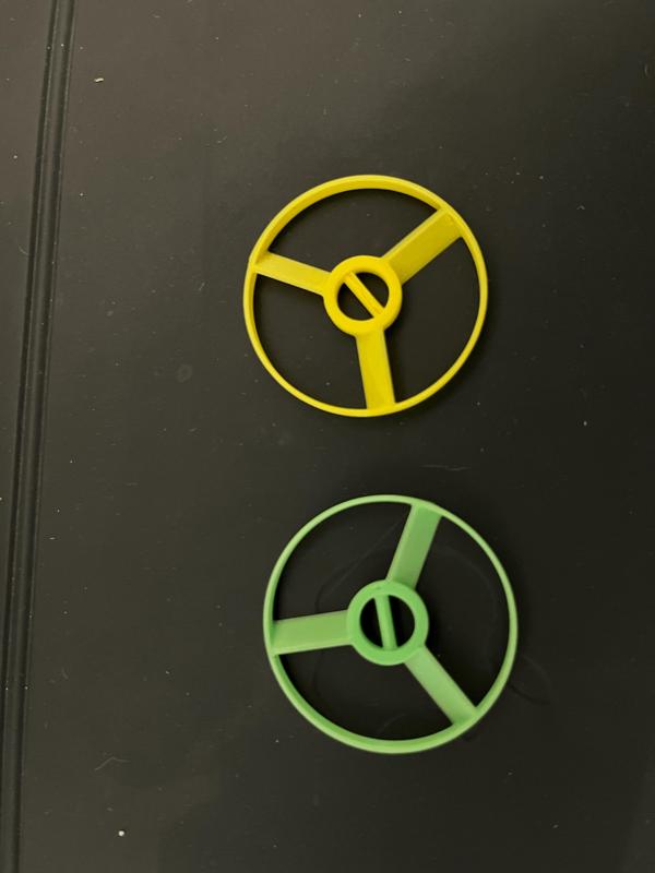 3 blade mini flying disc (mini zoom-o) with center bar   