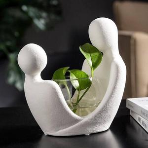 Vase Couple