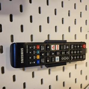 Samsung remote holder for skadis (skådis)   