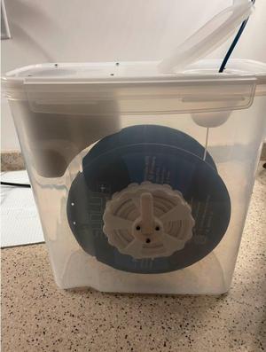 Filament Storage with Auto Retract