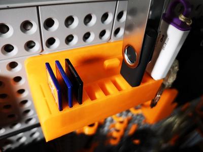 SDcard and usb holder for Keter Pegboard