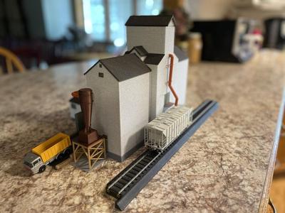 HO Scale Wooden Grain Elevator UPDATED 10/2024