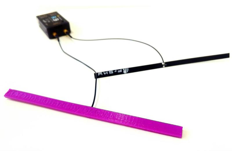 FrSky R9 antenna Guard