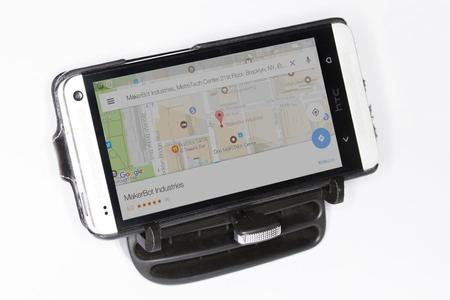 GPS/Smartphone mount for Peugeot 206