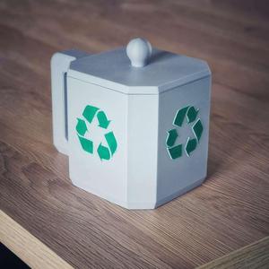 Compost table garbage can