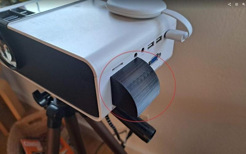 Hot Air Deflector Thundeal TD90 Projector